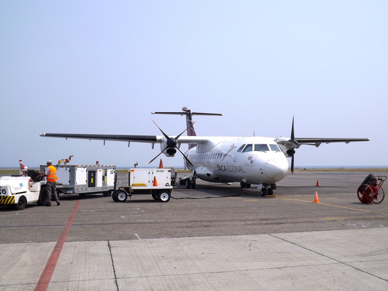 深圳小森機(jī)長最新招聘啟航，開啟航空夢想之旅